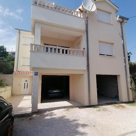 Apartmán Salona Croatia Exteriér fotografie