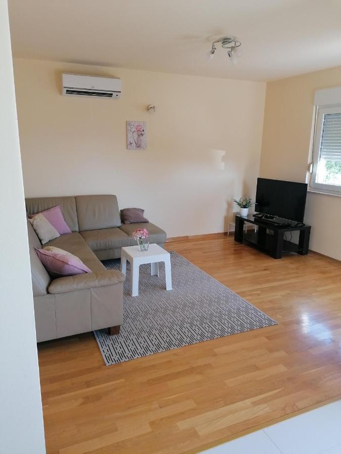 Apartmán Salona Croatia Exteriér fotografie
